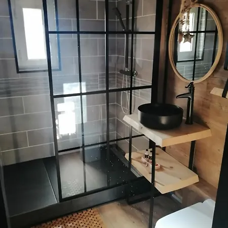 Maison d'hôtes Romantique Avec Diner Et Champagne 3*