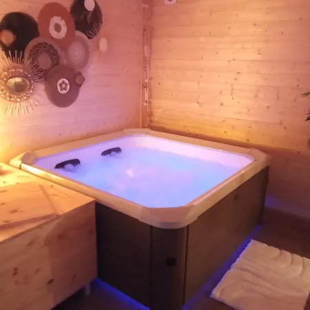 Climatisee Jacuzzi Prive Konukevi Lachapelle-Auzac