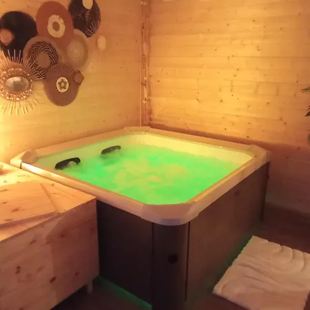Climatisee Jacuzzi Prive 3*